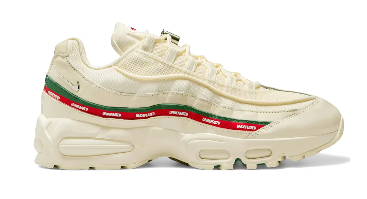 Nike Air Max 95 SP Undefeated Sail